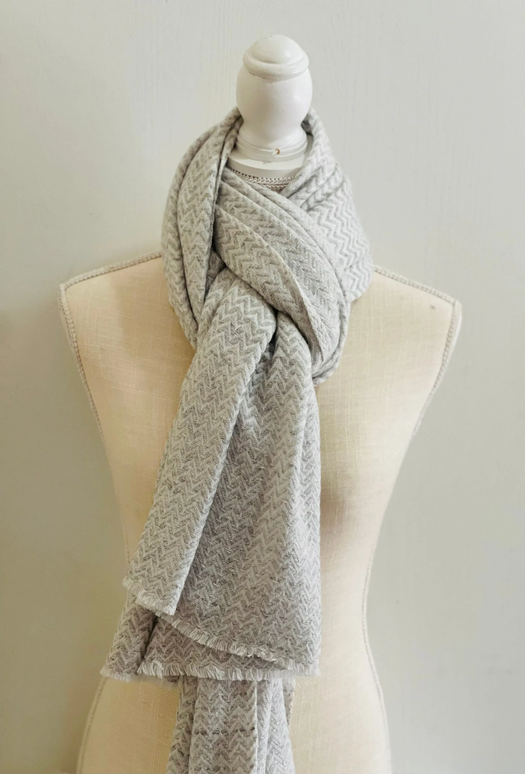 Handwoven cashmere, Cozy shawl blanket, Scarf wrap for women, Soft and warm wool winter shawl