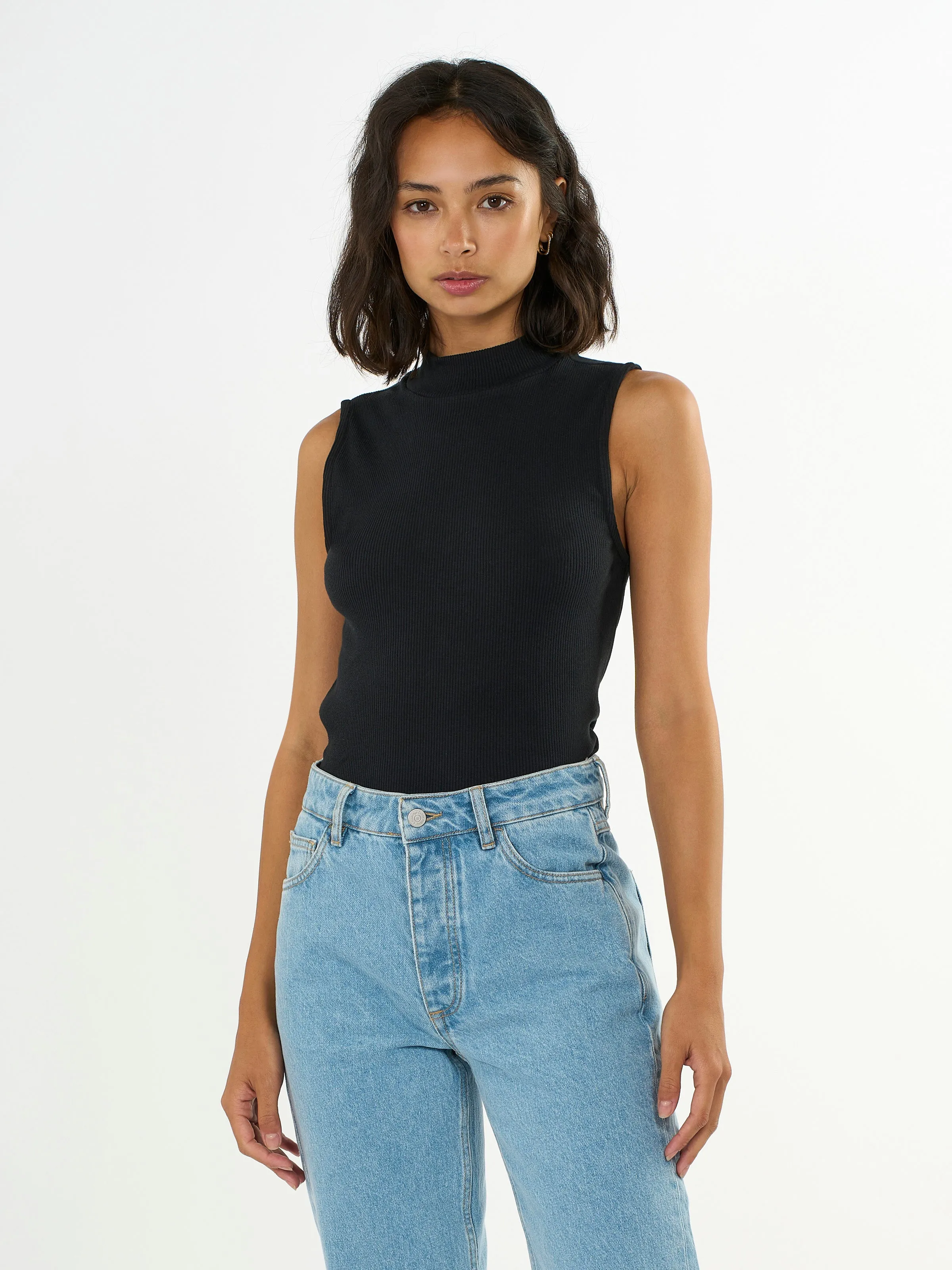 High neck rib top - Black Jet