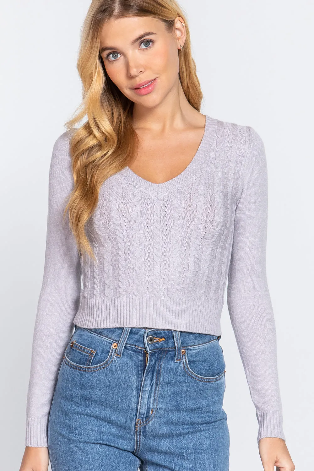 LONG SLEEVE V-NECK CABLE SWEATER