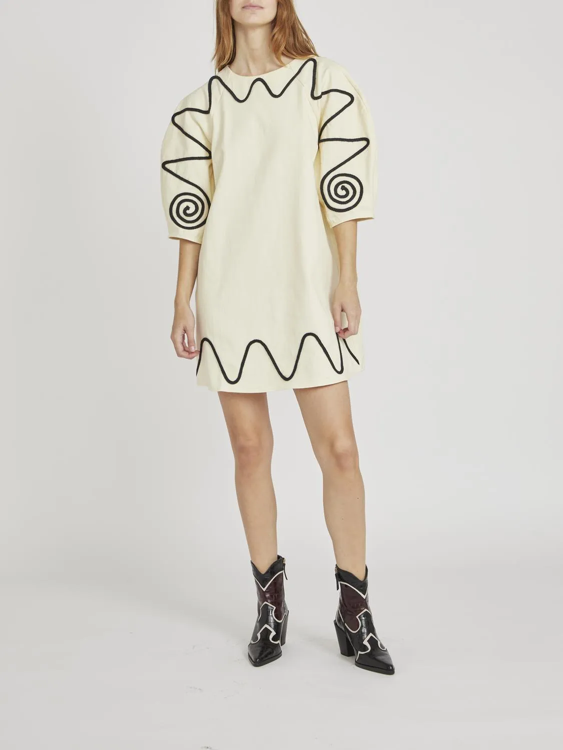 VISADA Dress - Cloud Dancer